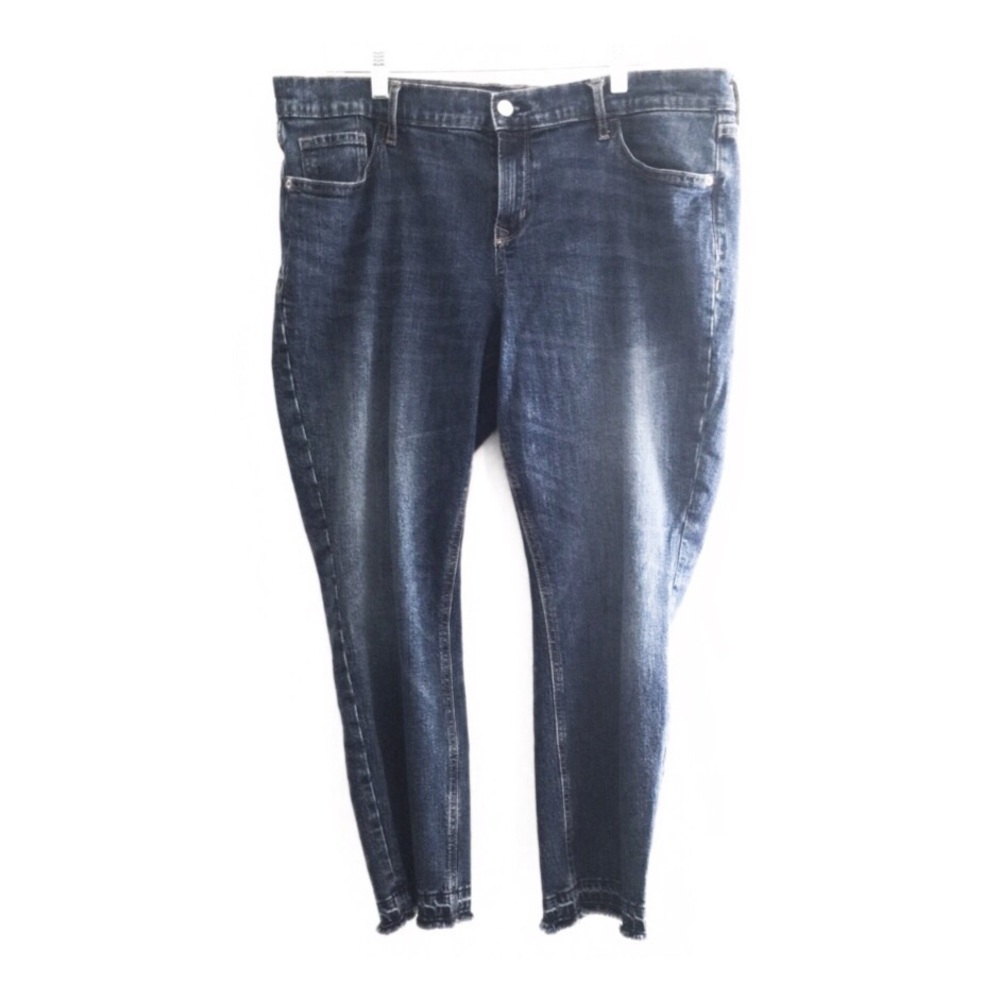 Old Navy boyfriend straight crop jean